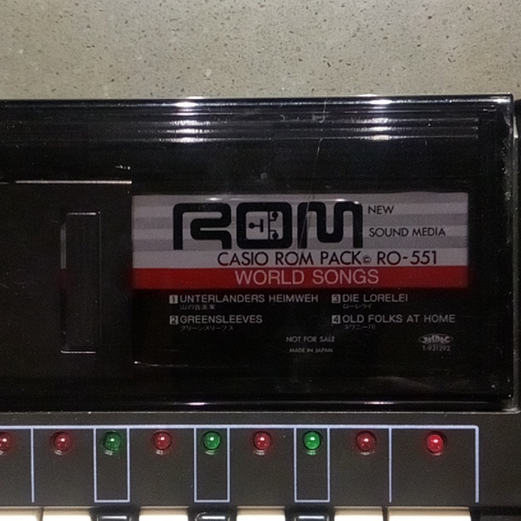 PT-80 Casio Keyboard - Picture 3 of 9